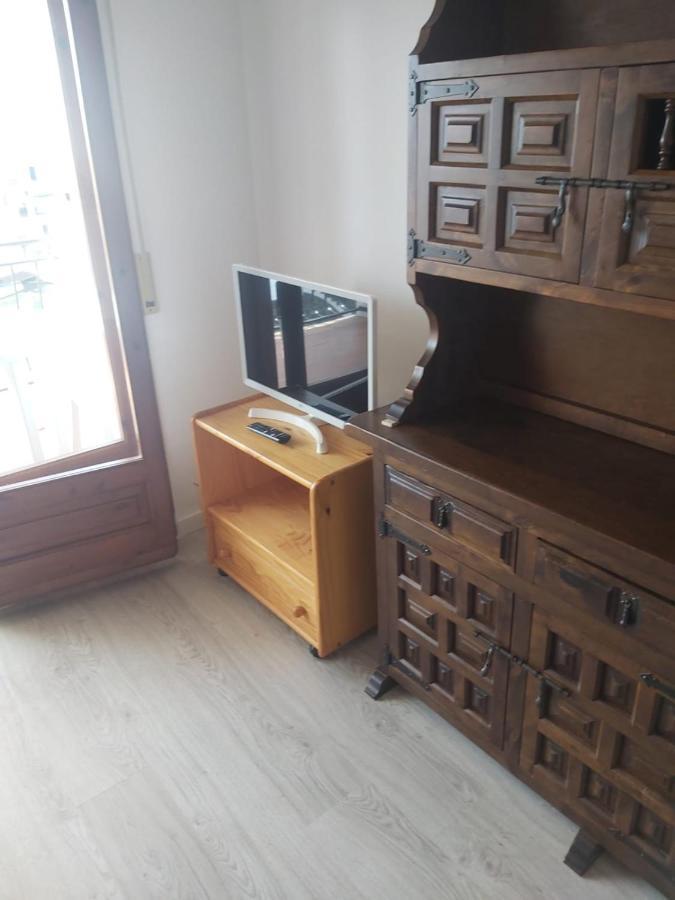 Estudi Amb Vistes Al Canal Apartment Емпуриабрава Екстериор снимка